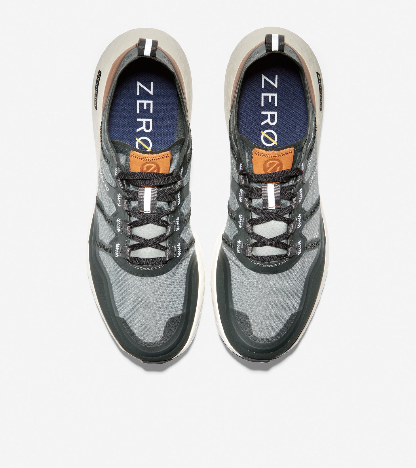 ZERØGRAND Outpace Running Shoe