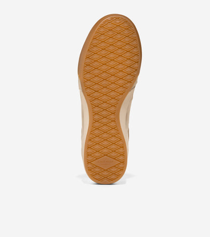 W33763:CH LT SESAME SUEDE/IVORY