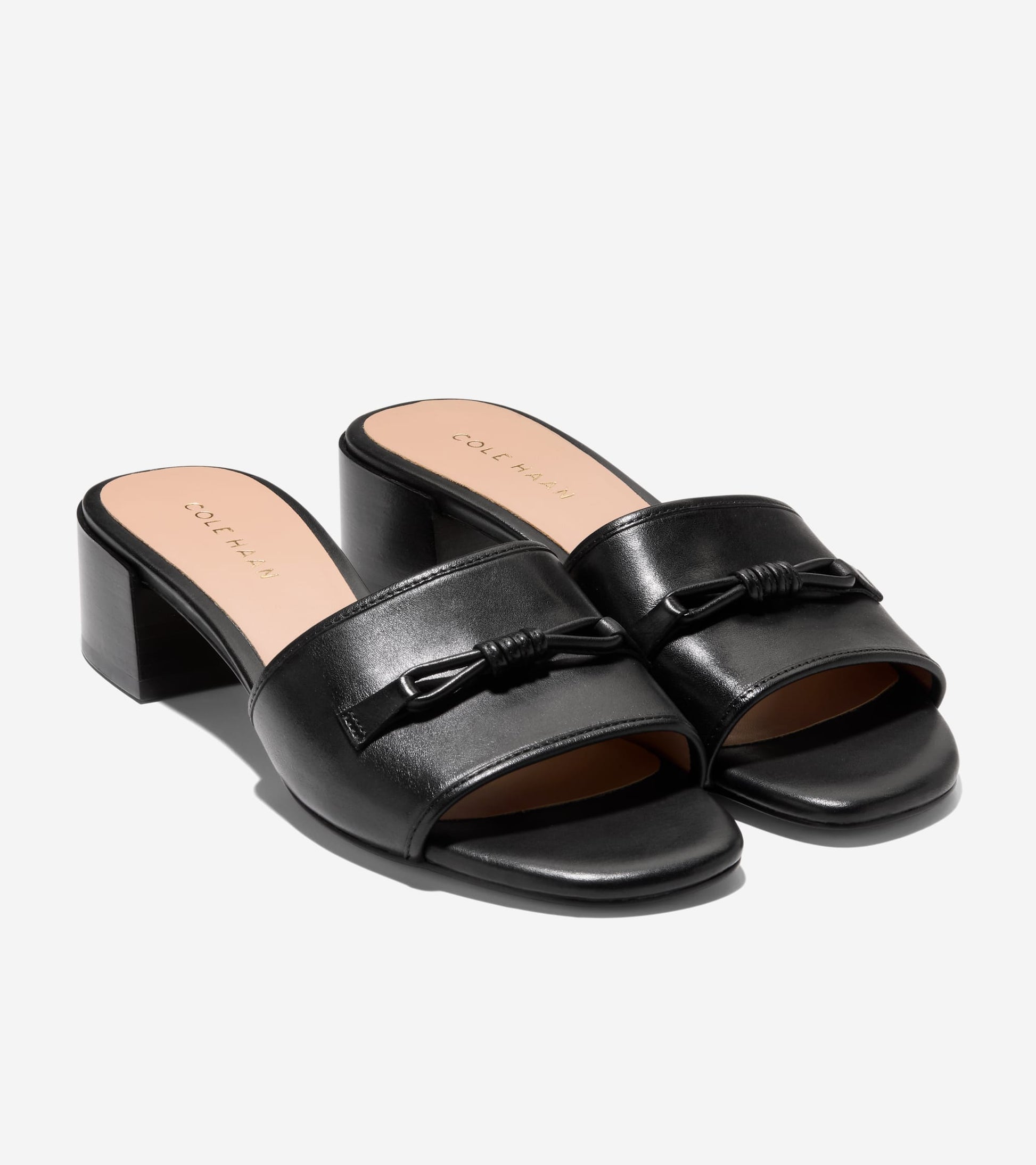 W33051:BLACK LTR