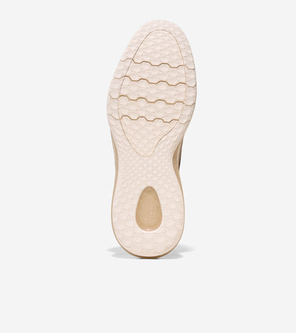 C42136:BRITISH TAN / IVORY