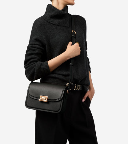 U08795:BLACK:0000
