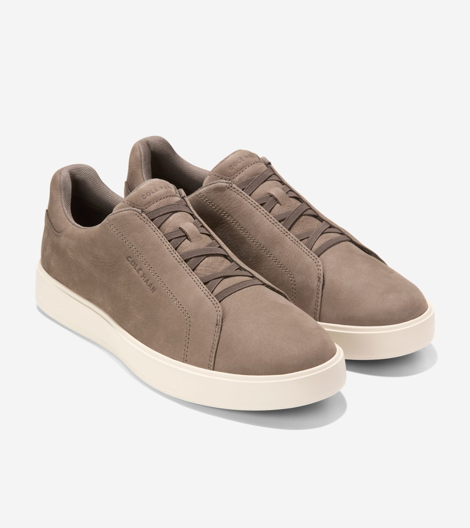 C43997:CH TRUFFLE NUBUCK / IVORY