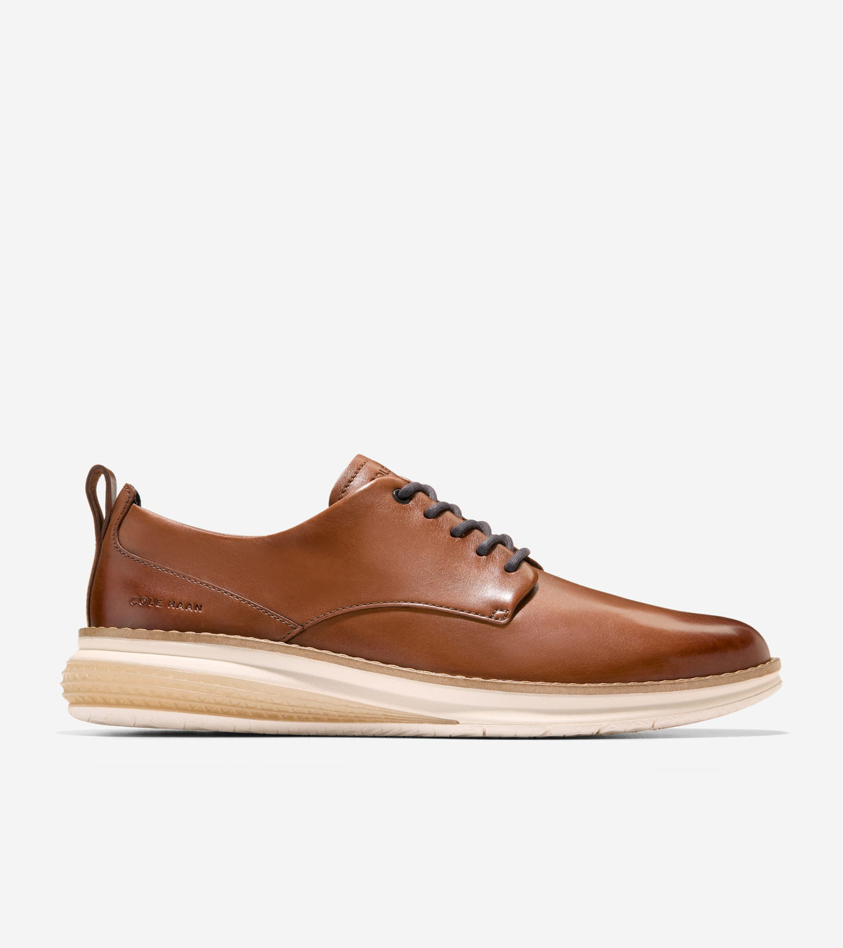 C42136:BRITISH TAN / IVORY