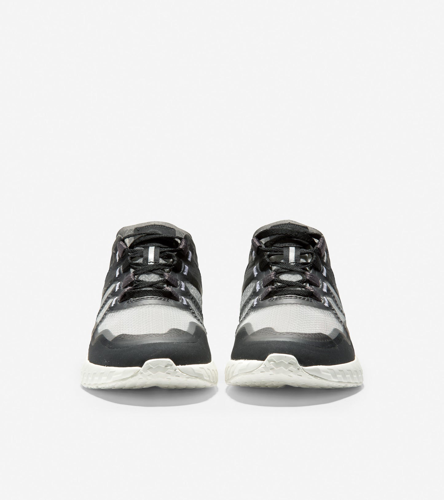 ZERØGRAND Outpace Running Shoe