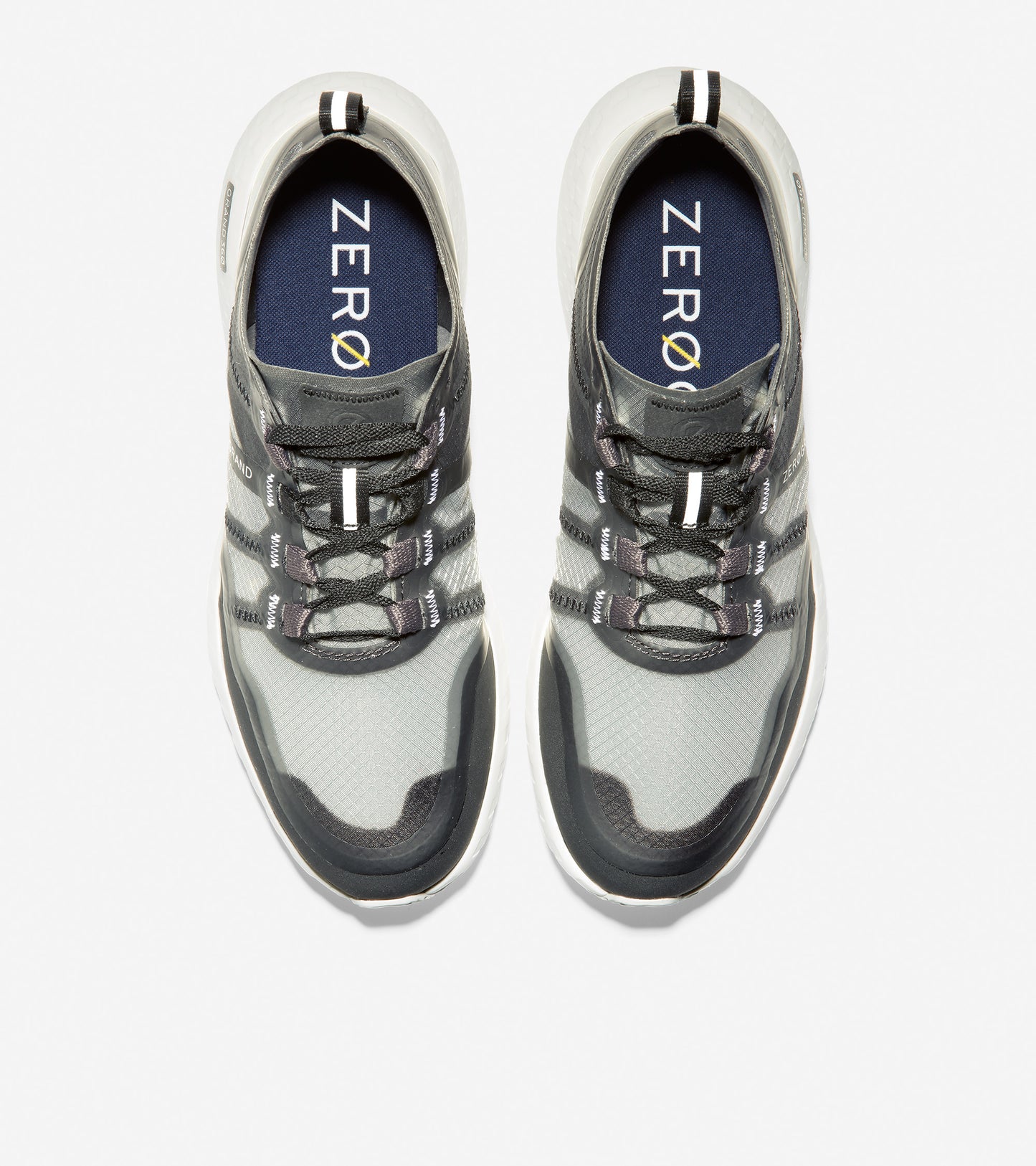 ZERØGRAND Outpace Running Shoe
