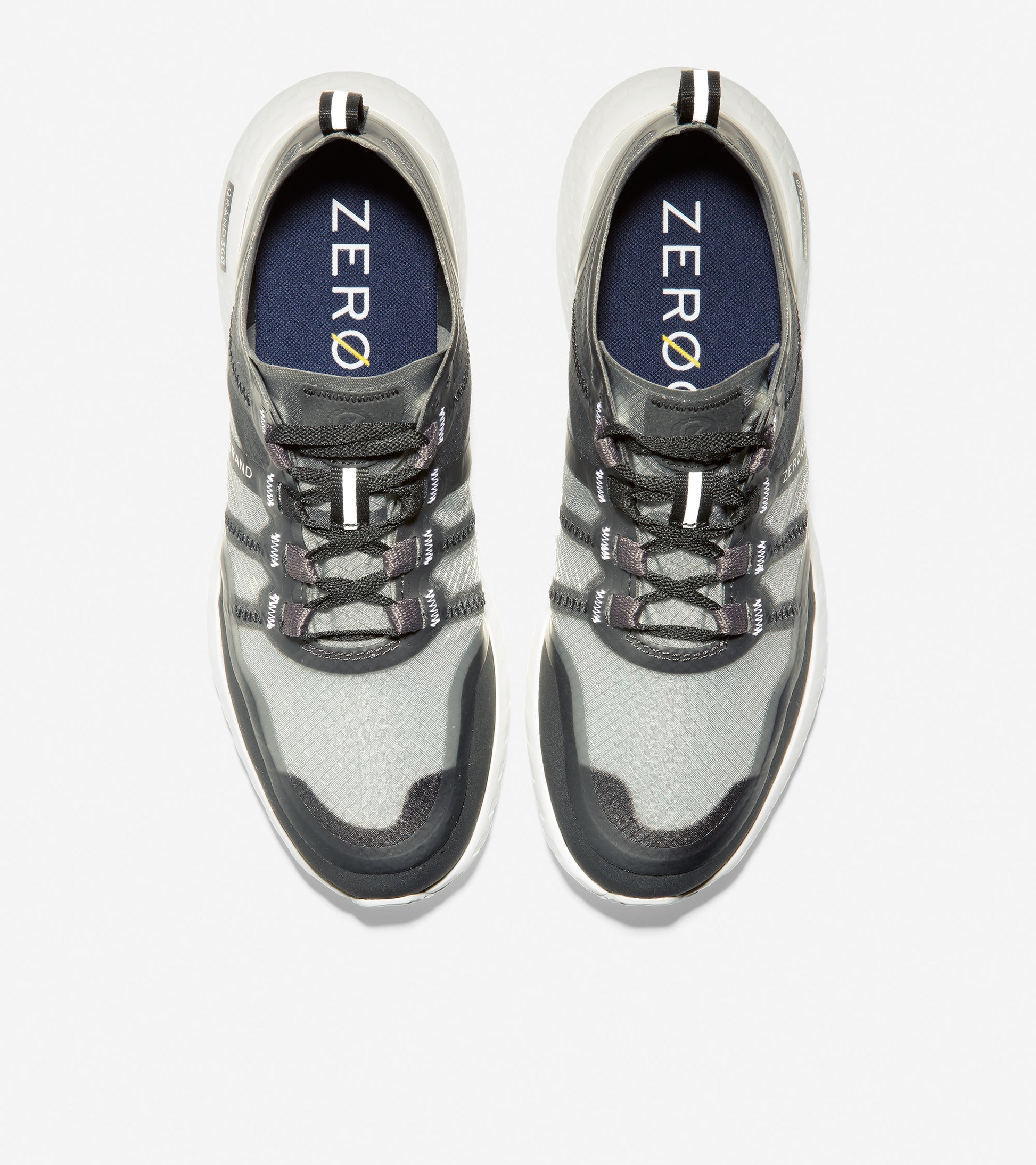ZERØGRAND Outpace Running Shoe